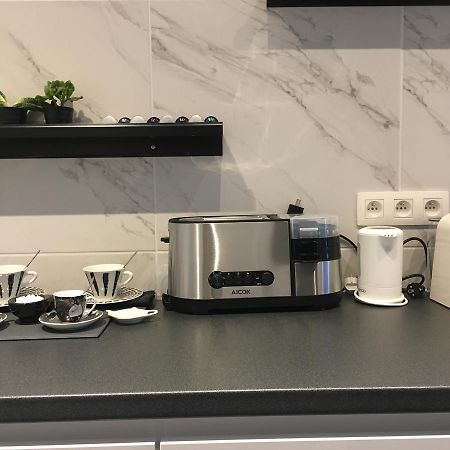 Aparthotel Les Lofts De Styliste Saint-Gilles Esterno foto