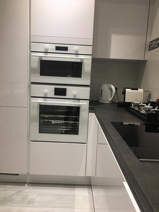 Aparthotel Les Lofts De Styliste Saint-Gilles Esterno foto
