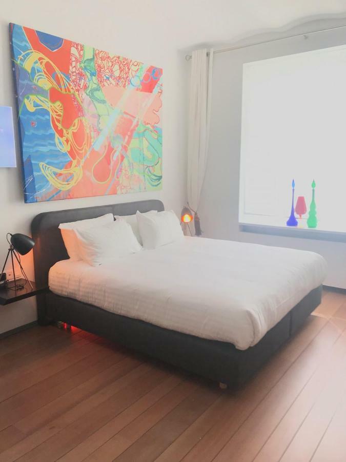 Aparthotel Les Lofts De Styliste Saint-Gilles Esterno foto