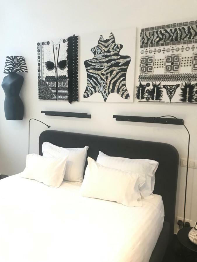 Aparthotel Les Lofts De Styliste Saint-Gilles Esterno foto